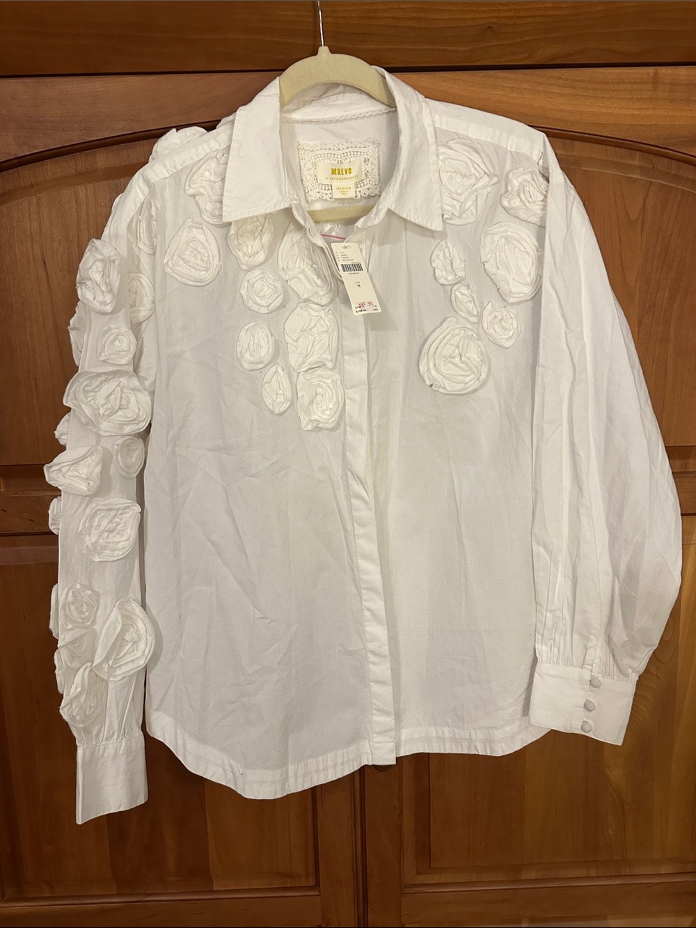 Maeve White Floral Appliqué Button Down  Size M Blouse, 22" P-To-P, NWT